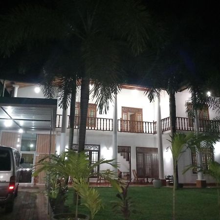 Elephant Reach Villa Pinnawala Pinnawala (Kegalle) Exterior photo